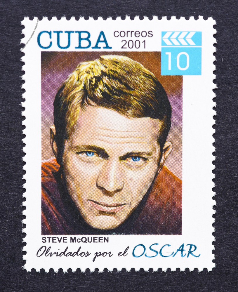 Portugalski znaczek pocztowy przedstawiający Stevea McQueena