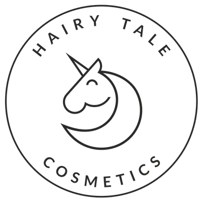 Zarys jednorożca w profilu umieszczony w okrągłej pieczęci z napisem Beauty Time Cosmetics.