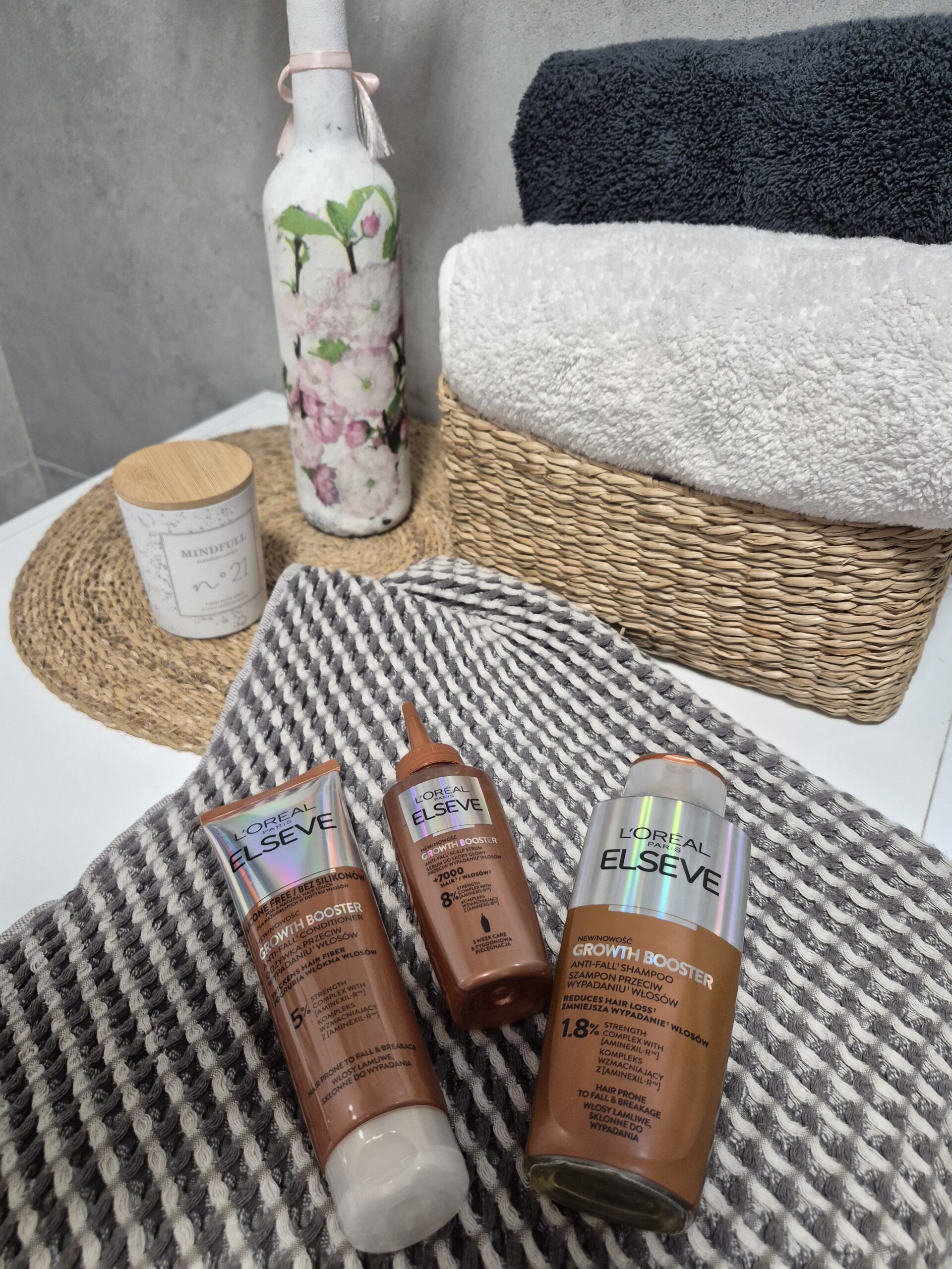 Zestaw kosmetyków przeciw wypadaniu włosów L’Oreal Paris Elseve Growth Booster