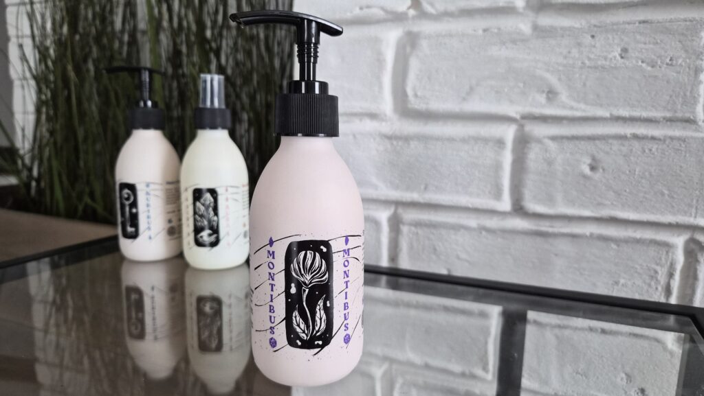 By elementum krem na objetosc sredni chwyt 1