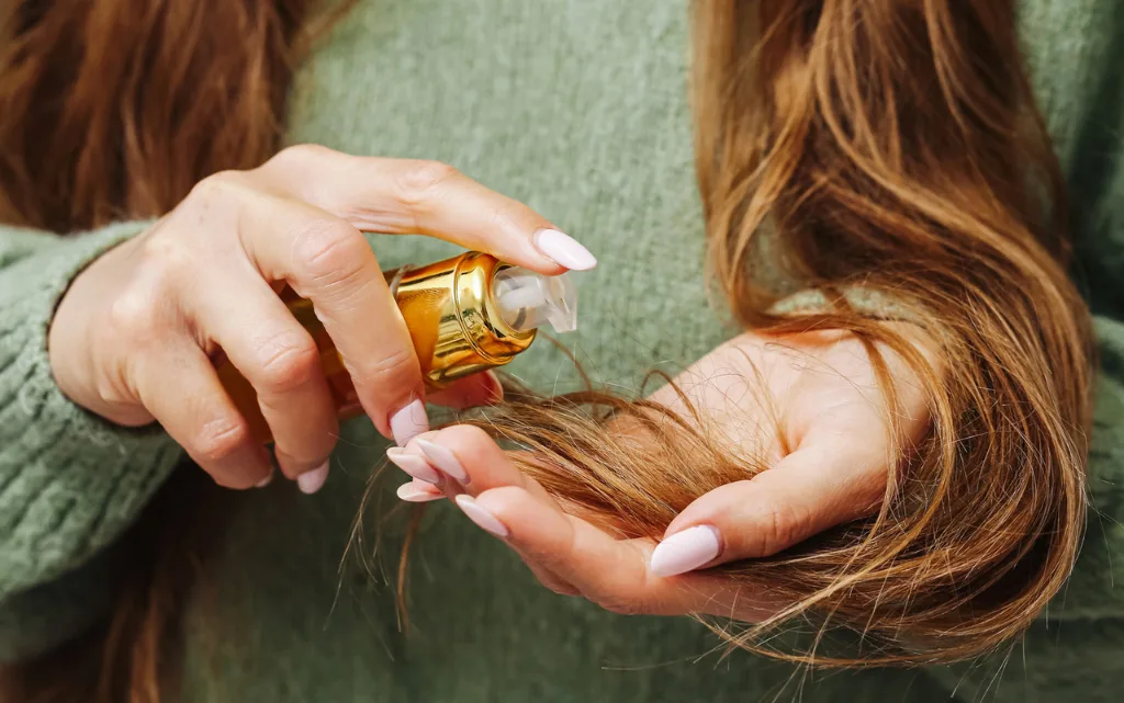 Serum olejowe na końcówki włosów – aplikacja