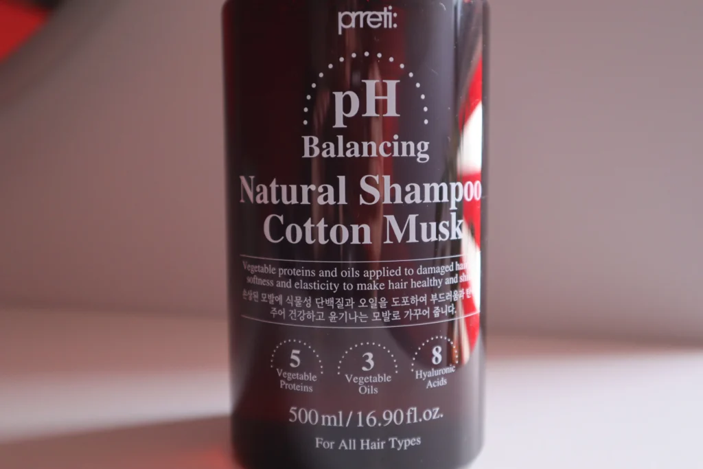 Prreti Cotton Musk szampon do włosów zniszczonych zbliżenie na etykietkę